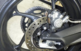 TRIUMPH STREET TRIPLE RS 2025