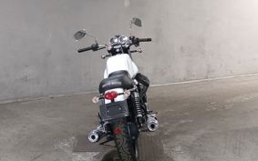 MOTO GUZZI V7 STONE 2014 LW