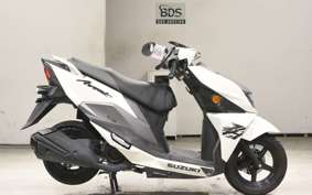 SUZUKI AVENIS 125 EA12J