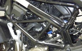 HUSQVARNA SVARTPILEN 250 2010