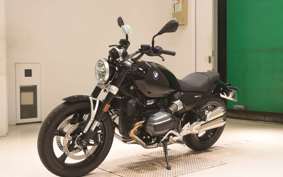 BMW R12 2025
