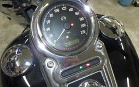 HARLEY FLD 1580 2011