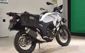 KAWASAKI VERSYS X250Aﾂｱﾗｰ LE250D