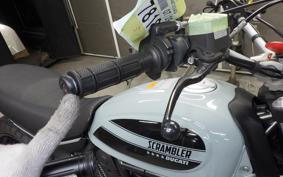 DUCATI SCRAMBLER SIXTY2 2021