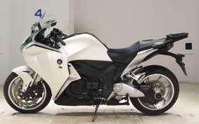 HONDA VFR1200F 2010 SC63