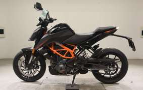 KTM 390 DUKE
