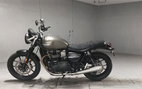 TRIUMPH STREET TWIN 2018 DAD74G
