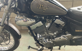 YAMAHA VIRAGO 250 3DM