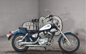 YAMAHA VIRAGO250S 3DM
