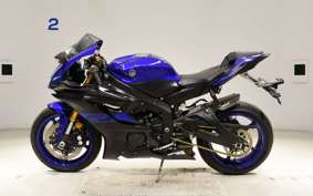 YAMAHA YZF-R6 2019