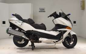 HONDA SILVER WING 400 GTK NF03