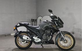 YAMAHA FZS25 RG69