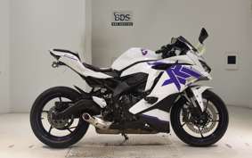 KAWASAKI ZX-25R ZX250E