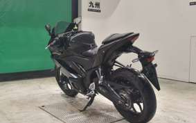 YAMAHA YZF-R25 A 2018 RG74J