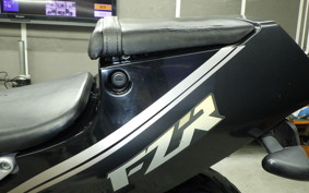 YAMAHA FZR400RR 1990 3TJ