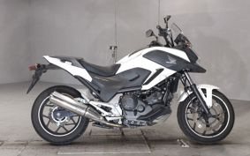 HONDA NC750X RC72