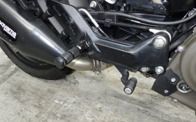 HUSQVARNA SVARTPILEN 401 2021