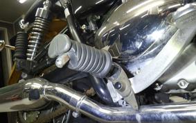 TRIUMPH BONNEVILLE T100 2006