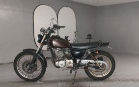 SUZUKI GLASS TRACKER BIG BOY NJ4BA