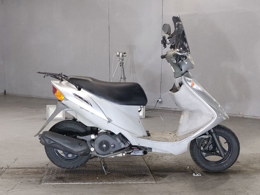 Фото Suzuki ADDRESS V125 с японского аукциона