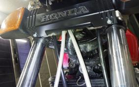 HONDA CBX550F 2025 PC04