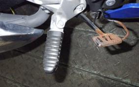 SUZUKI GIXXER 250 SF 2003