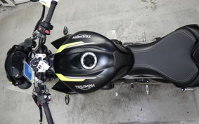 TRIUMPH STREET TRIPLE RS 2022
