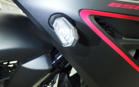 HONDA CBR650R-2 2025 RH17