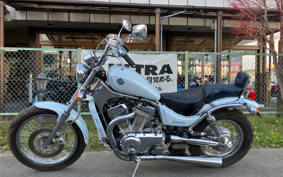 SUZUKI INTRUDER 750 VR51A