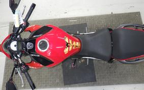 KAWASAKI ER600 N 2013