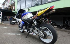 HONDA CBR600RR 2005 PC37