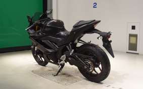 YAMAHA YZF-R25 2022 RG43J