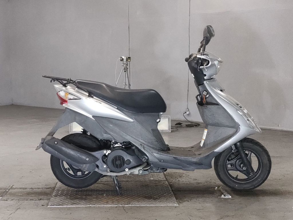Фото Suzuki ADDRESS V125 с японского аукциона