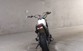 YAMAHA TW225 DG09J