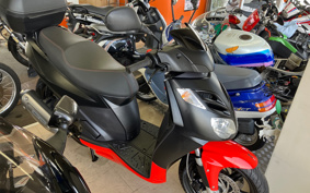 APRILIA SPOILER TSU CITY CUBE 250IE ZD4VB