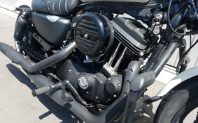 HARLEY XL883N 2017 LE2
