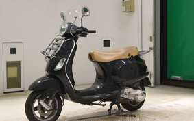 VESPA LX125