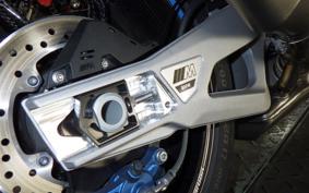 BMW M1000RR 2025