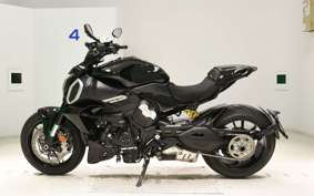 DUCATI DUCATI ディアベルV4 2018