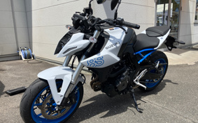 SUZUKI GSX-8S 2023 EM1AA