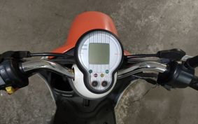 YAMAHA E- VINO  SY11J