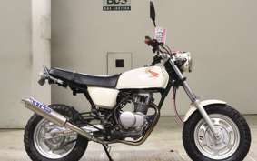 HONDA APE 100 HC07