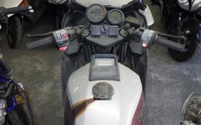 KAWASAKI GPZ400F 1984 ZX400A