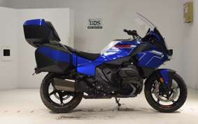 BMW R1300RT 2025