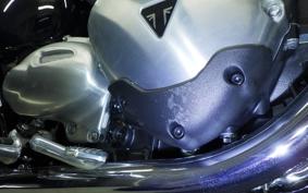 TRIUMPH BONNEVILLE T120 2022