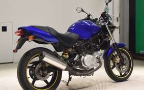 HONDA VTR 250 2023 MC33