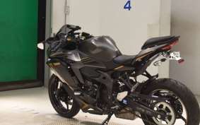 KAWASAKI ZX-25R ZX250E