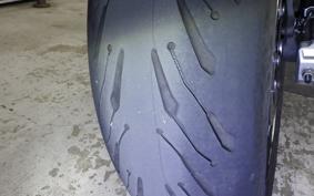 TRIUMPH TRIDENT 660 2023