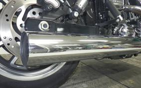HARLEY FXDL 1580 2015