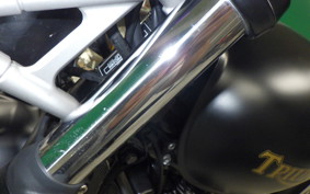 TRIUMPH STREET SCRAMBLER 2022